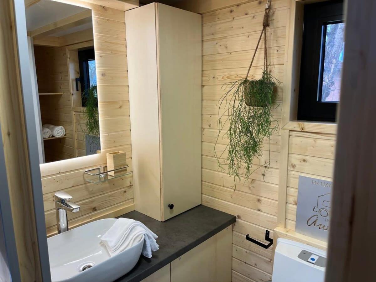 Villa Lisi Grun Tiny House By Tiny Away Sattledt Exterior foto